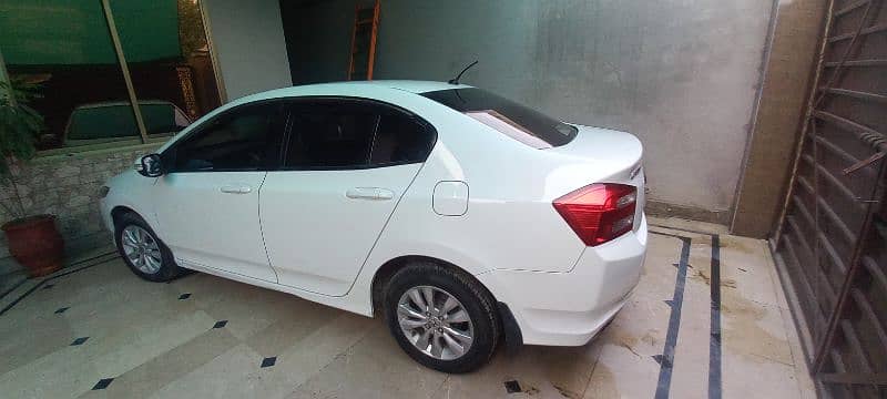 Honda City Aspire 2015 4