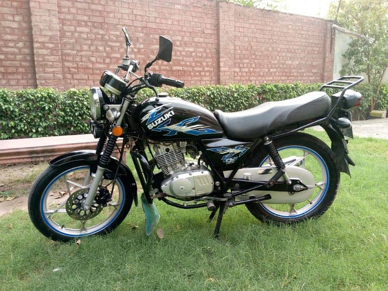 Suzuki 150 GS 2021 6