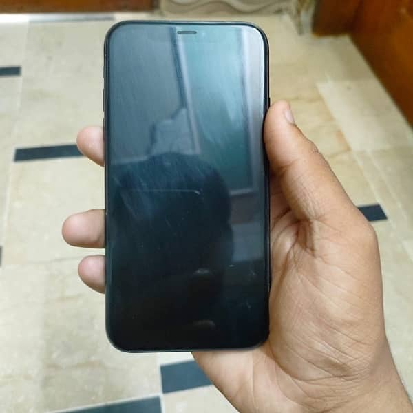 iphone xr urgent sale 1