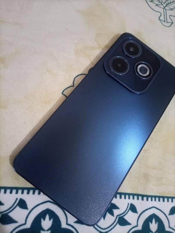 infinix hot 40i in good condition 0