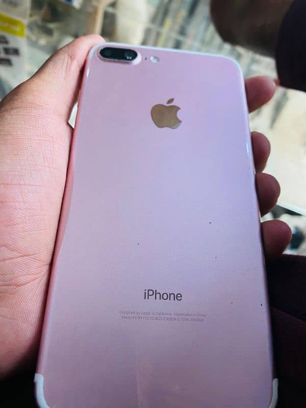 iphone 7 plus pta approved. condition 10/9 0