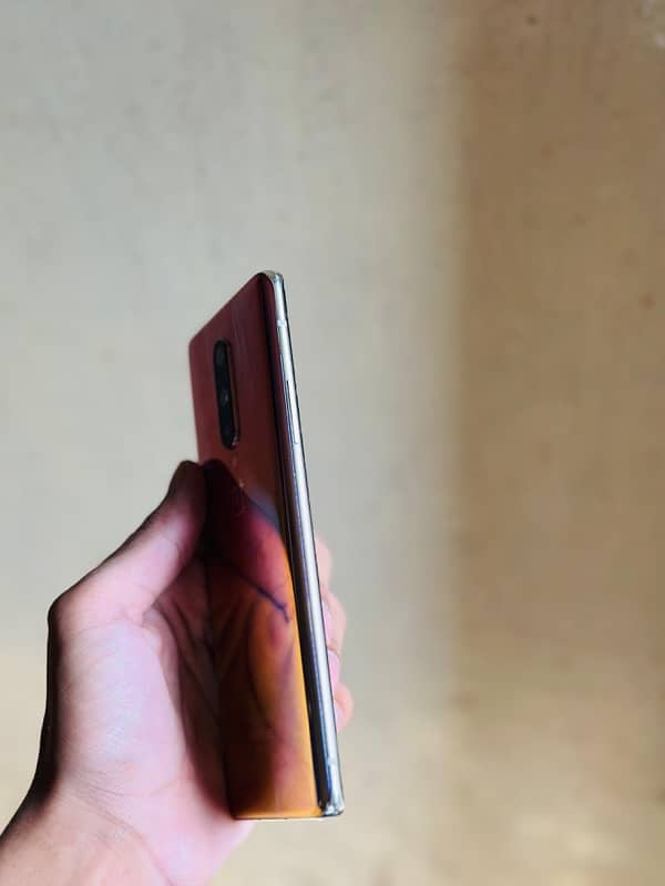 Oneplus 8 ( 5g ) exchnge iphone  ALL OK 03269969969 whatspp and loacl 7