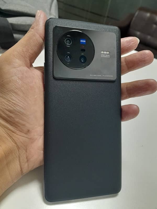 vivo x80 5g 0