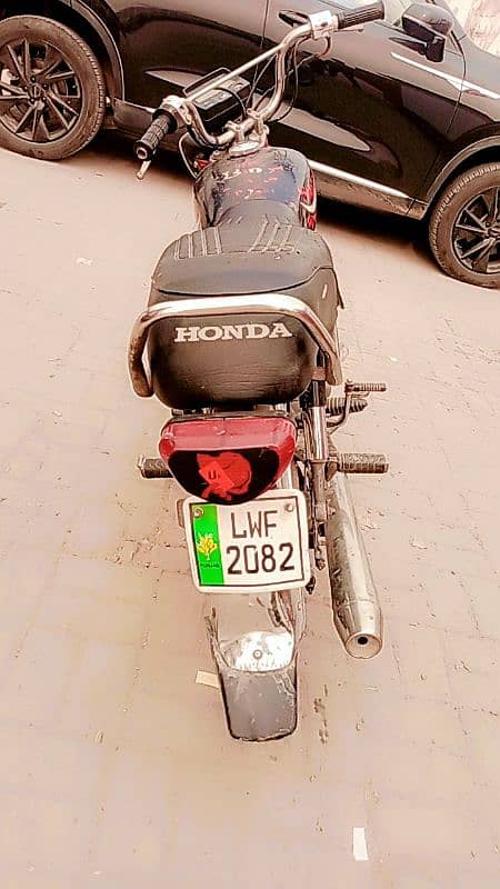 Honda 70 70 CC Lahore number copy ha fail nahi hai 5