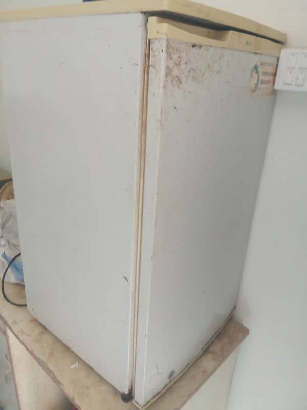 used small room fridge for sale 2