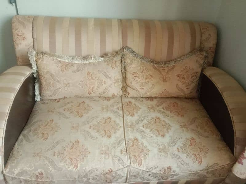 7 seater sofa for sale 0