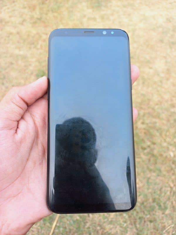 Rs30,000 samsung S8 plus 1