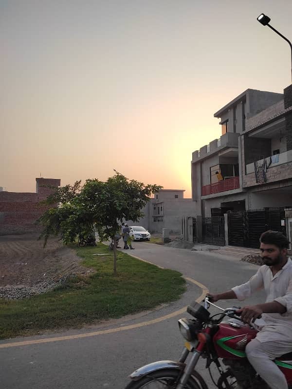 5 Marla Plot Against File Available For Sale in Pearl Block Park View City Lahore 7