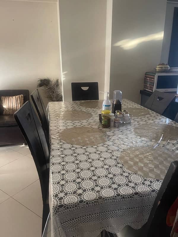 DINING TABLE WITH SIX CHAIRS FOR SELL 0