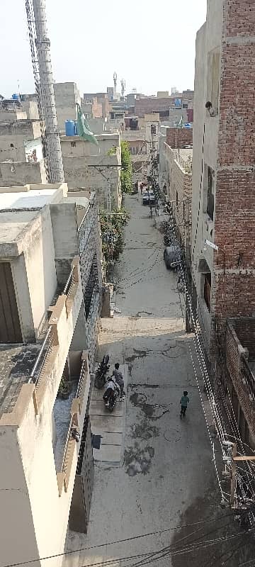 20 Marlas double storey old House main Shah Kamal Road jahanzeb Block Iqbal Town 2