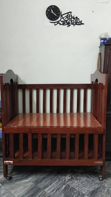 wooden baby bed 1