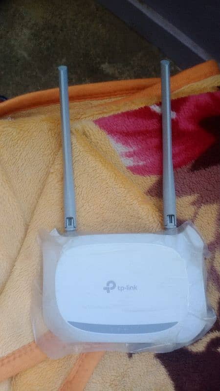 TP-Link router 2