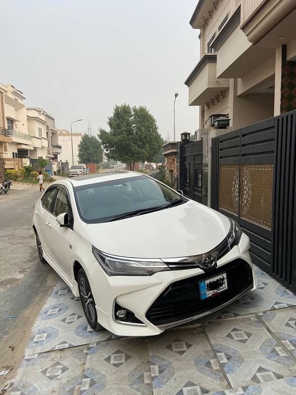 Toyota Altis Grande 2022 0