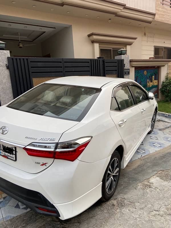 Toyota Altis Grande 2022 1