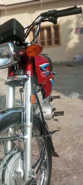 Honda 125 2024 4