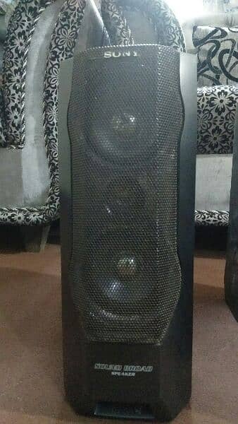 Sony surround speakers 1