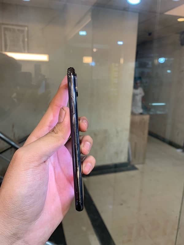 iPhone X (PTA) 256 GB 2