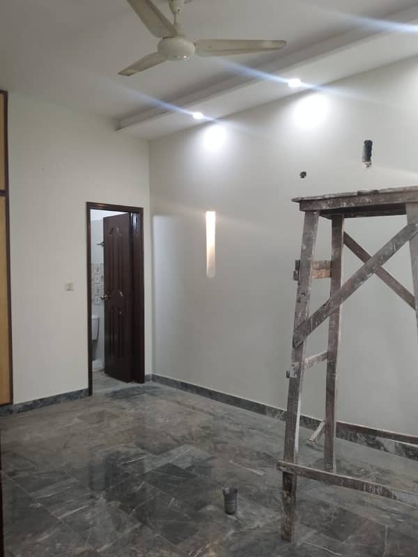 Upper Portion Available For Rent In Johar Town Block E 5