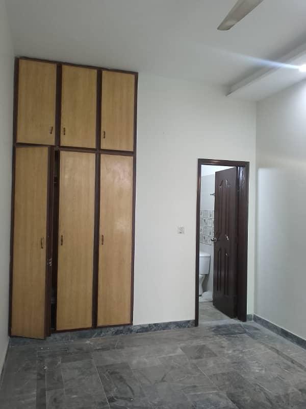 Upper Portion Available For Rent In Johar Town Block E 6