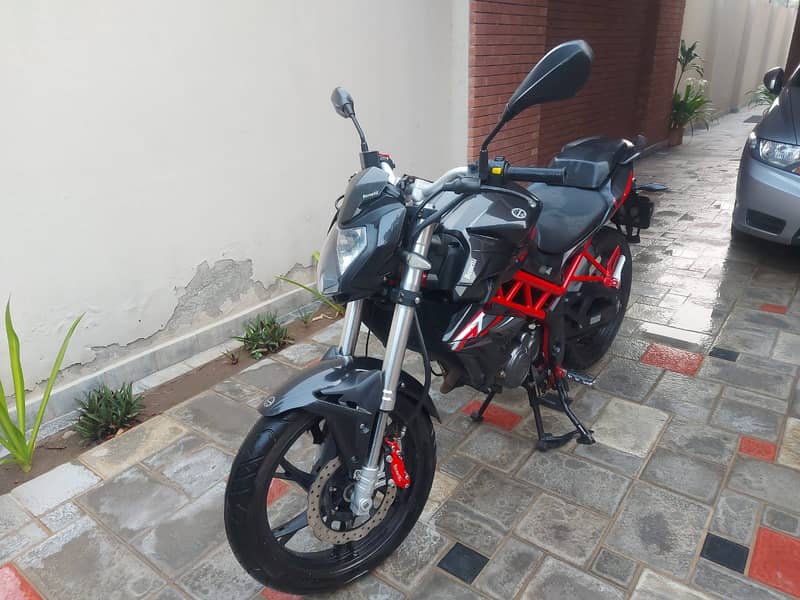 Benelli TNT150i - Benelli 150 - Benelli 150i - Benelli TNT 150 2