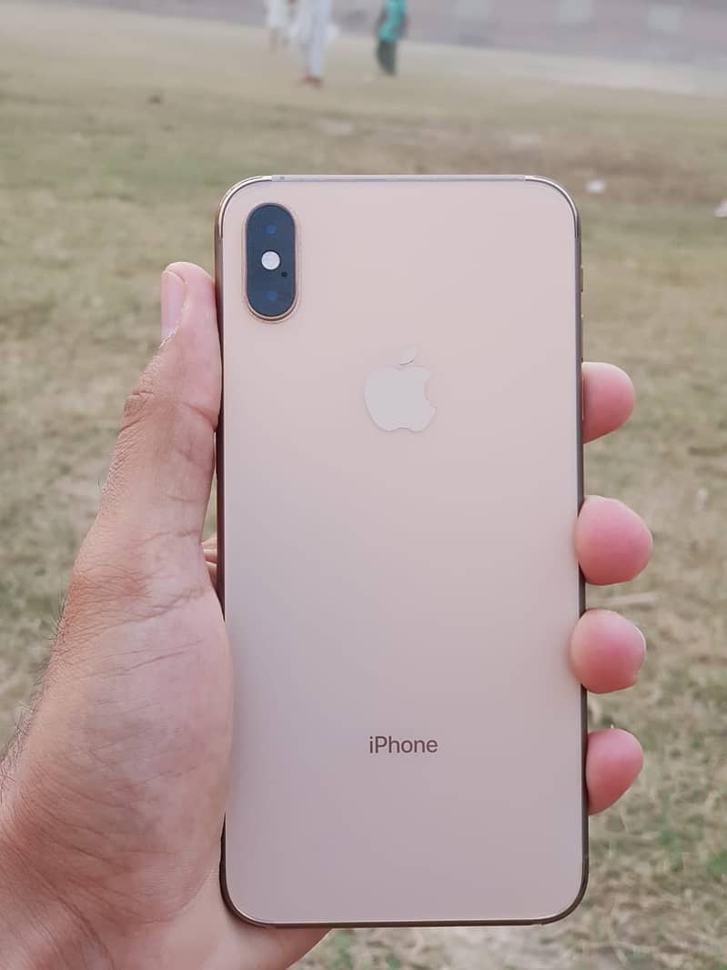 iPhone XS MAX PTA approved Physical dual sim 256gb 0