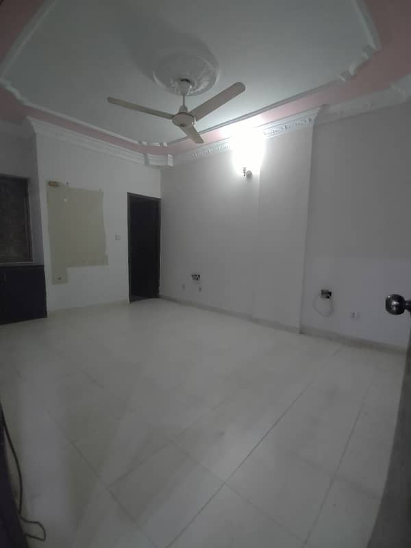 3 BED DD FLAT FOR SALE IN GULSHAN E IQBAL BLOCK 13D2 7