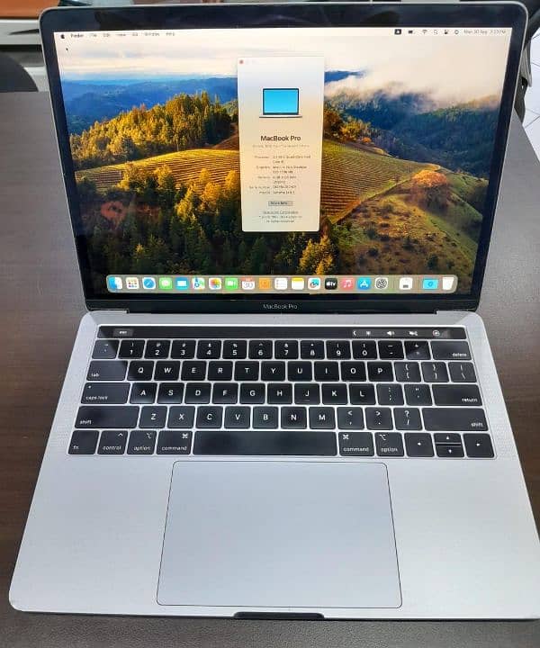 MacBook Pro 2018 13" Touchbar 8GB 256GB 2