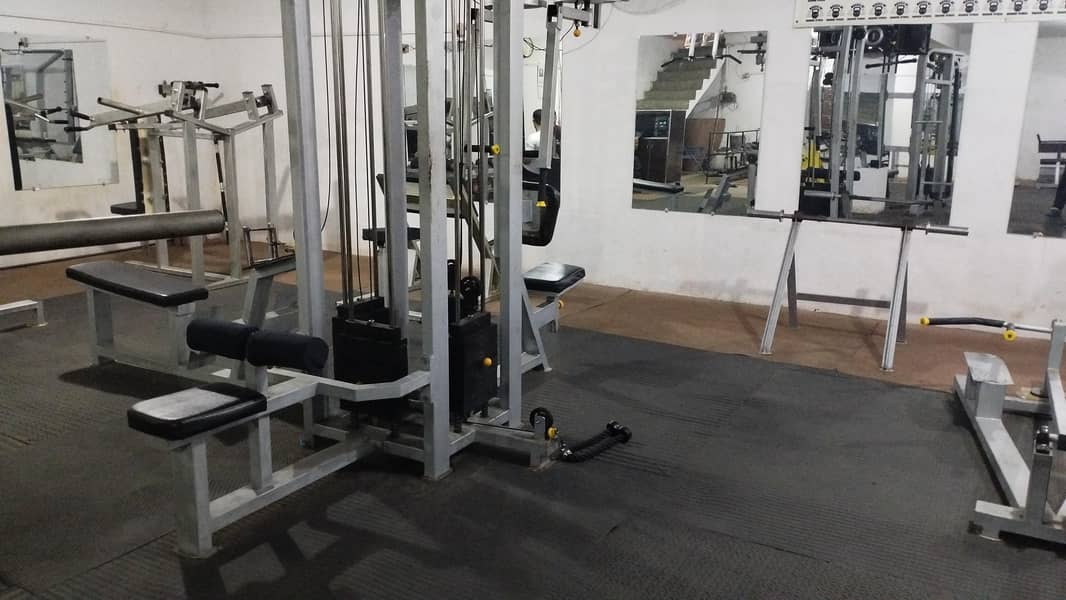 Gym for Sale / Complete Gym for sale / Excercise equipment 2