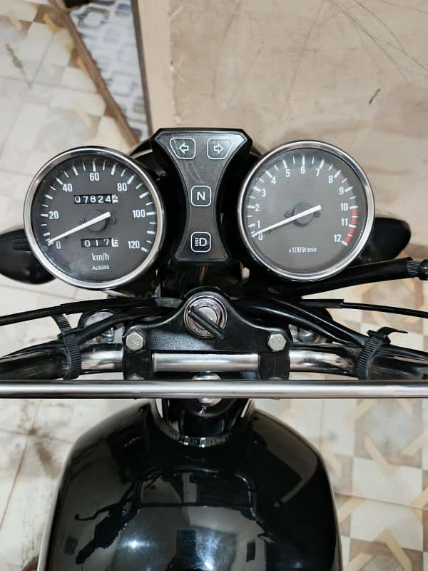 Suzuki GS 150 SE 2022 Lush Condition 7