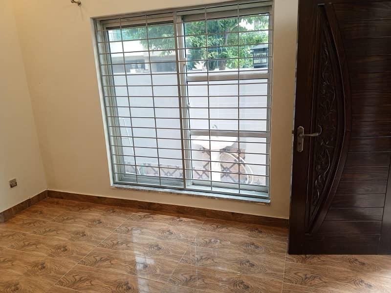 5 Marla Slightly Used & Well Maintained House for Sale in Bahria Town Jinnah Block 25