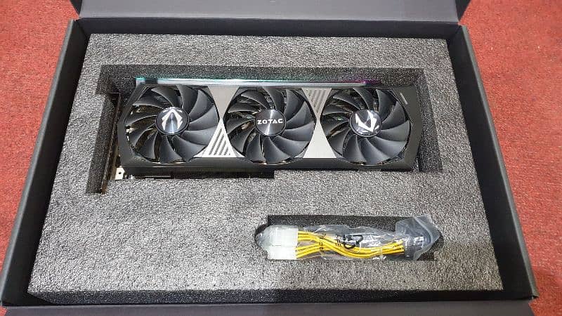 Zotec RTX3070Ti 8GB Holoblack 1