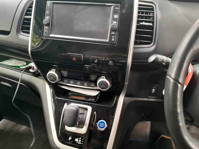 Nissan Other 2018 Nissan Serena highway star epower 6