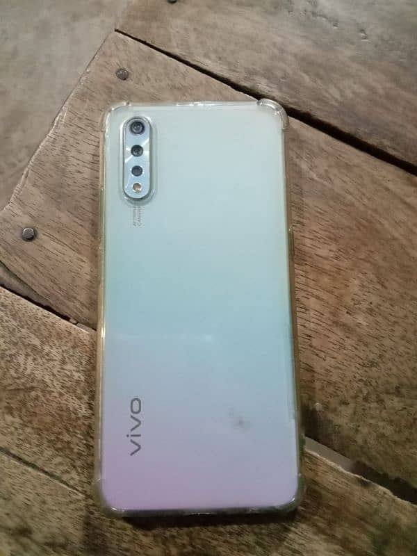 vivo s1 in used condition with LCD problem patch set ha 8+256 0