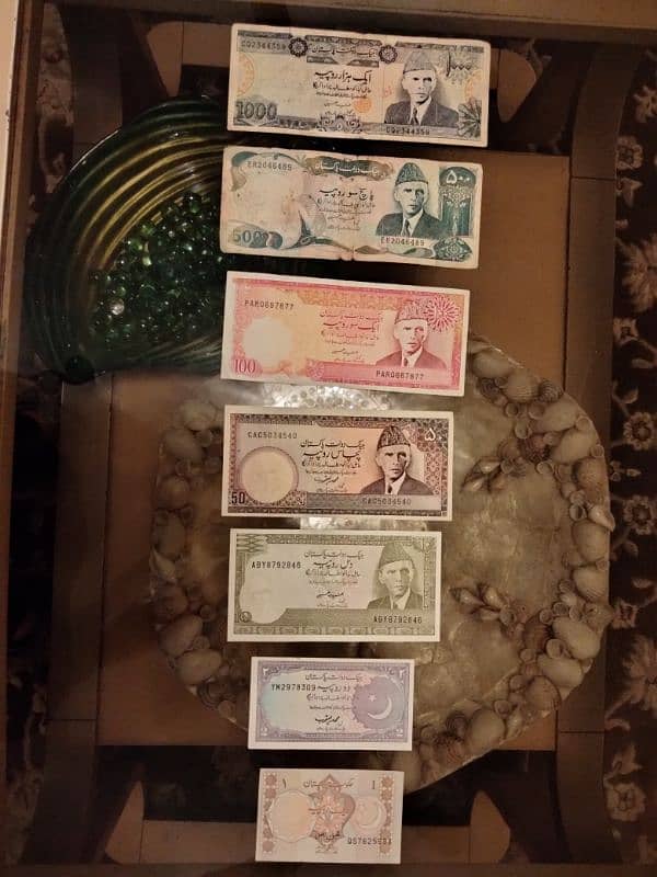 OLD NOTES FOR SALE COMPLETE SET 0