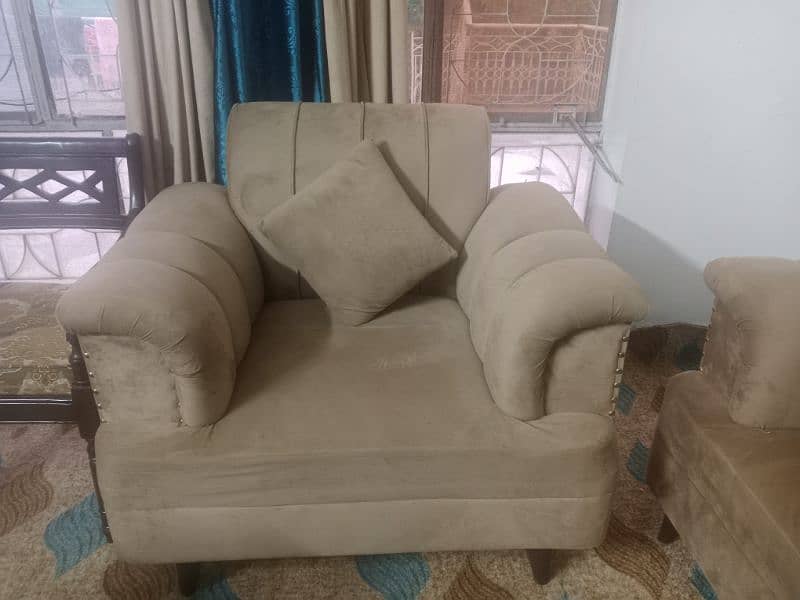 5 seater sofa 3