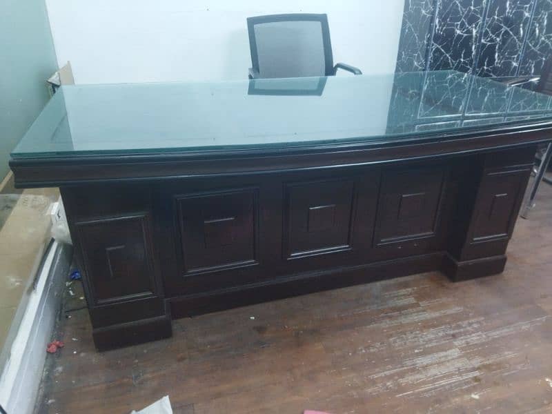 office table with mirror condition 10/8 6