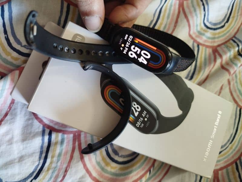 mi band 8 like new condition 0