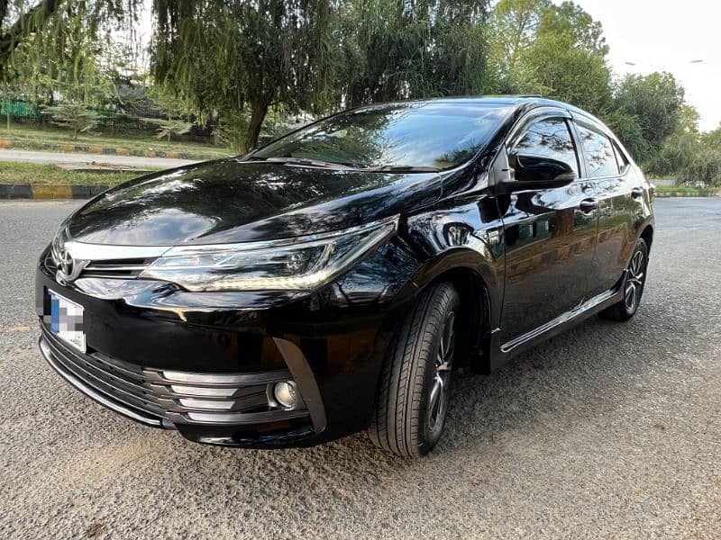 Toyota Corolla Altis 1.8 2018,Toyota,Corolla,Altis,1.8,2018 3