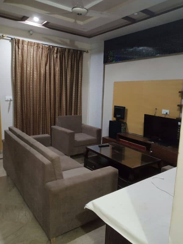 Fully furnished ac room available on rent for single male 8