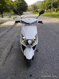 Yadea electric scooty T9 model