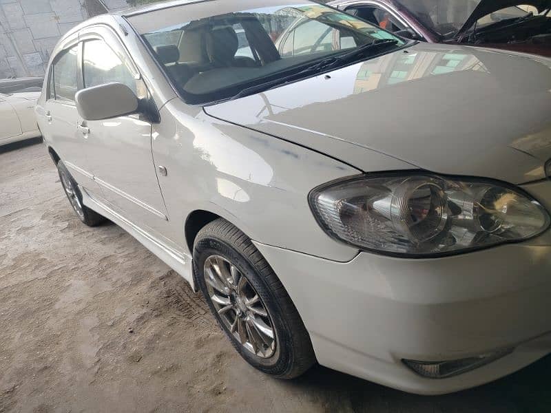 Toyota Corolla SE SELOON 2004 1