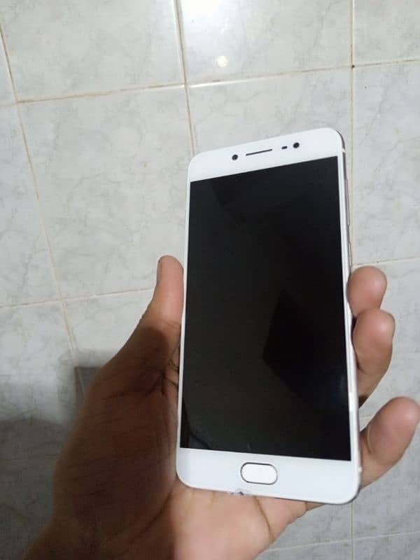 vivo x7 4