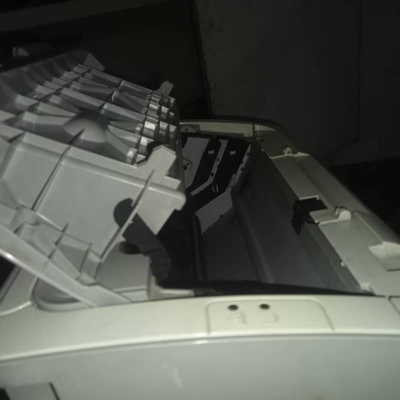 HP Lazer jet 1102 printer 1