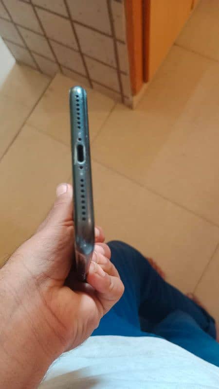 i phone 8 plus non pta 4