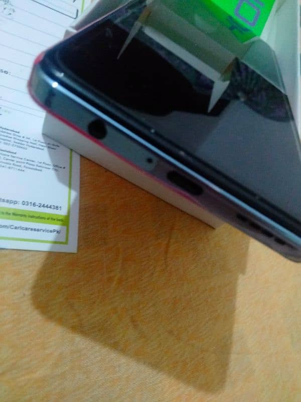 infinix hot 40 pro 8 to 256GB 4