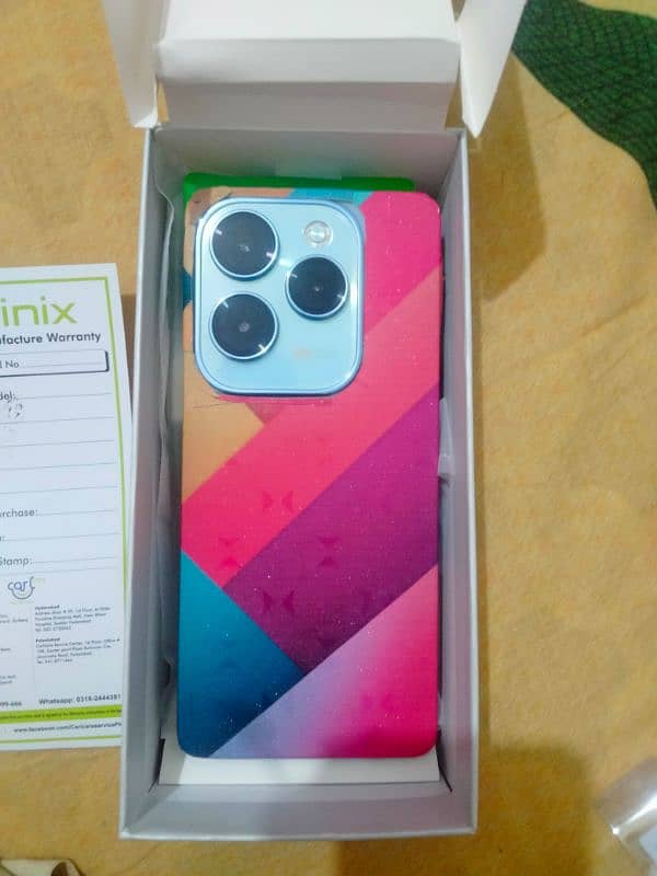 infinix hot 40 pro 8 to 256GB 9