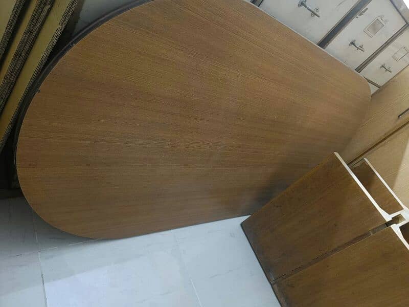 Mazbot purani lakri ka furniture 2