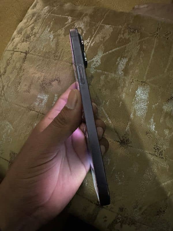 iphone 14 pro pta approved back crack 6