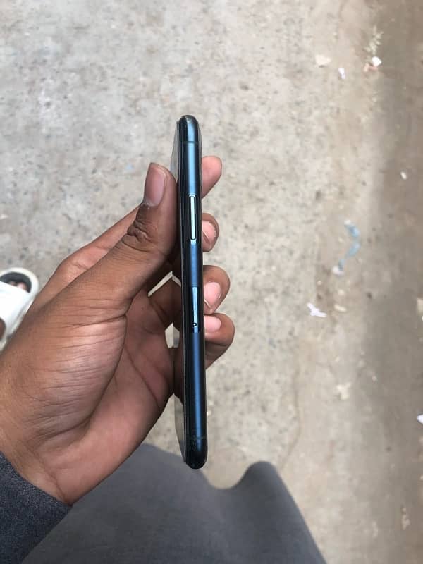 iphone 11pro 64gb non pta 0