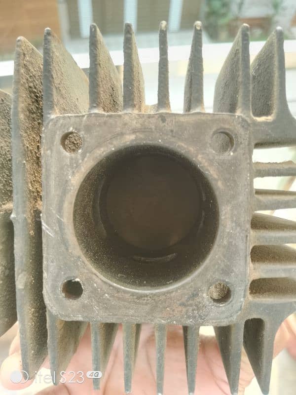 Yamaha yb 100 piston good  condition 2